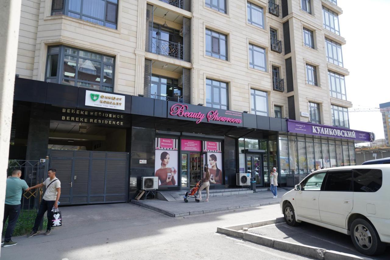 Nice And Comfortable Apartment In The Downtown Of Bishkek Exterior photo